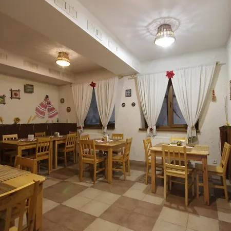 Hotel біля витягу